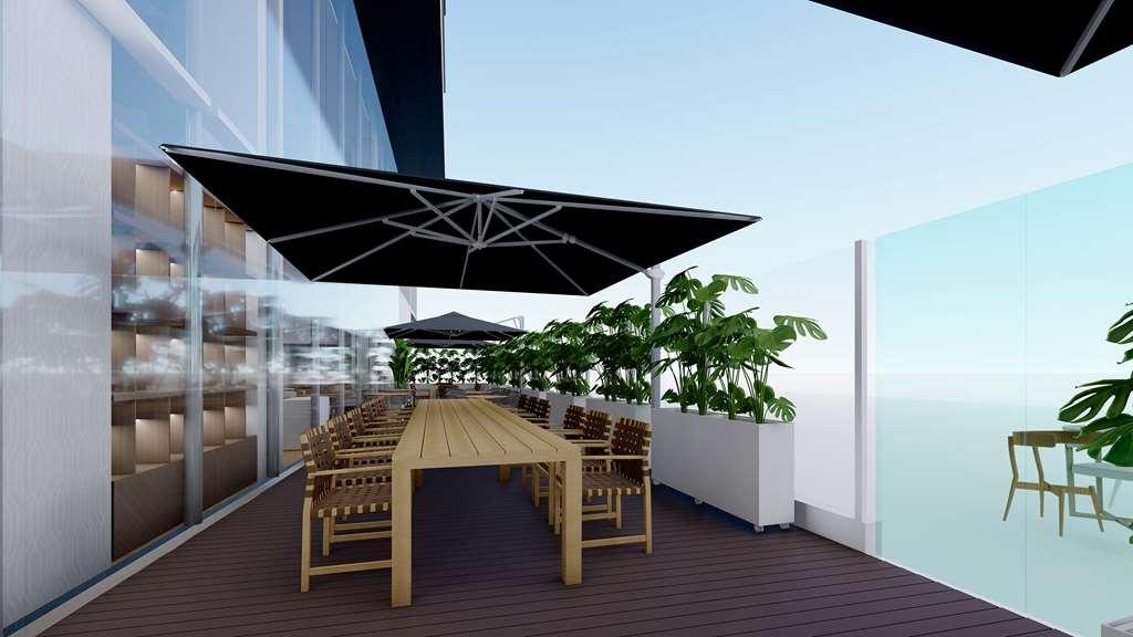 Hotel Doubletree By Hilton Trujillo Encalada Restaurant foto